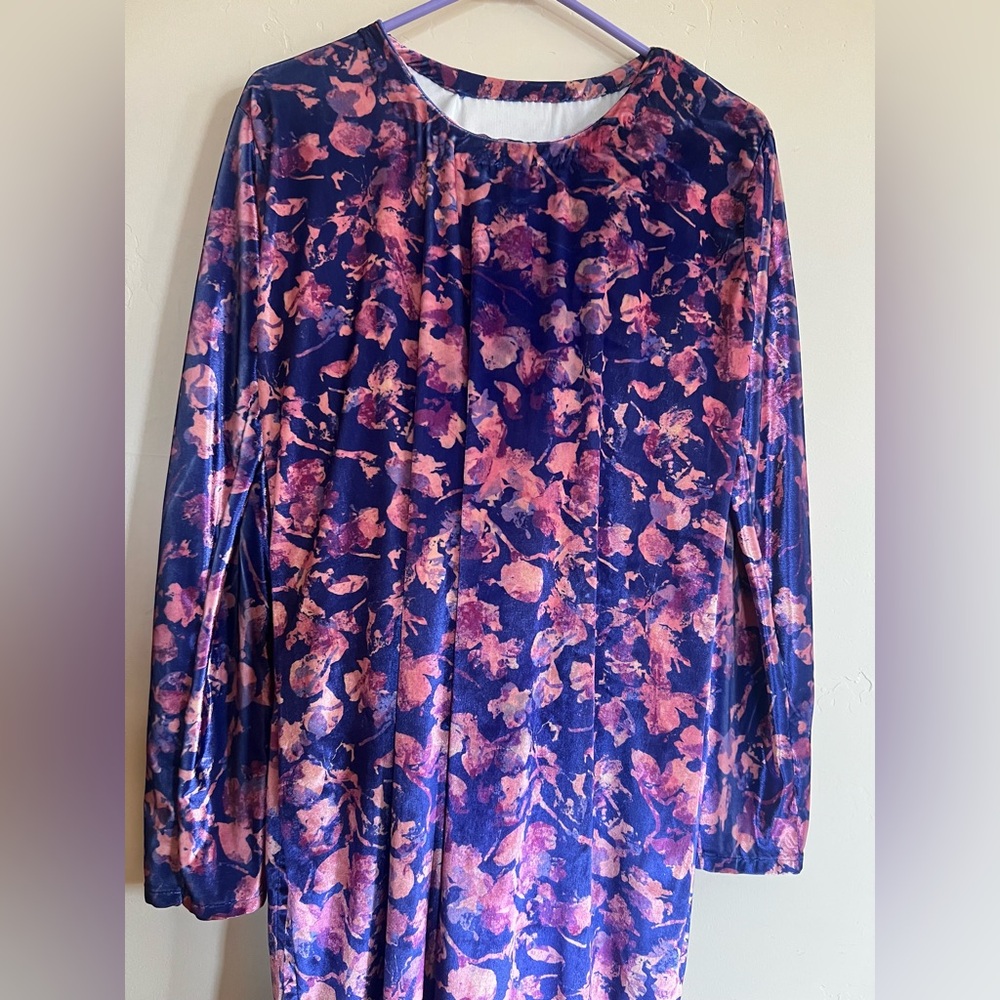 Floral velvet Indian Pakistani dress suit 2 piece